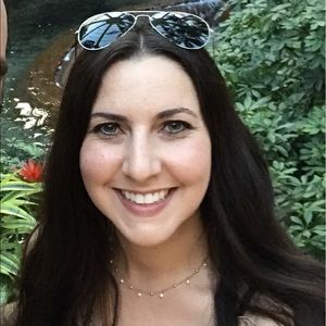 Meet your Posher, Ashley